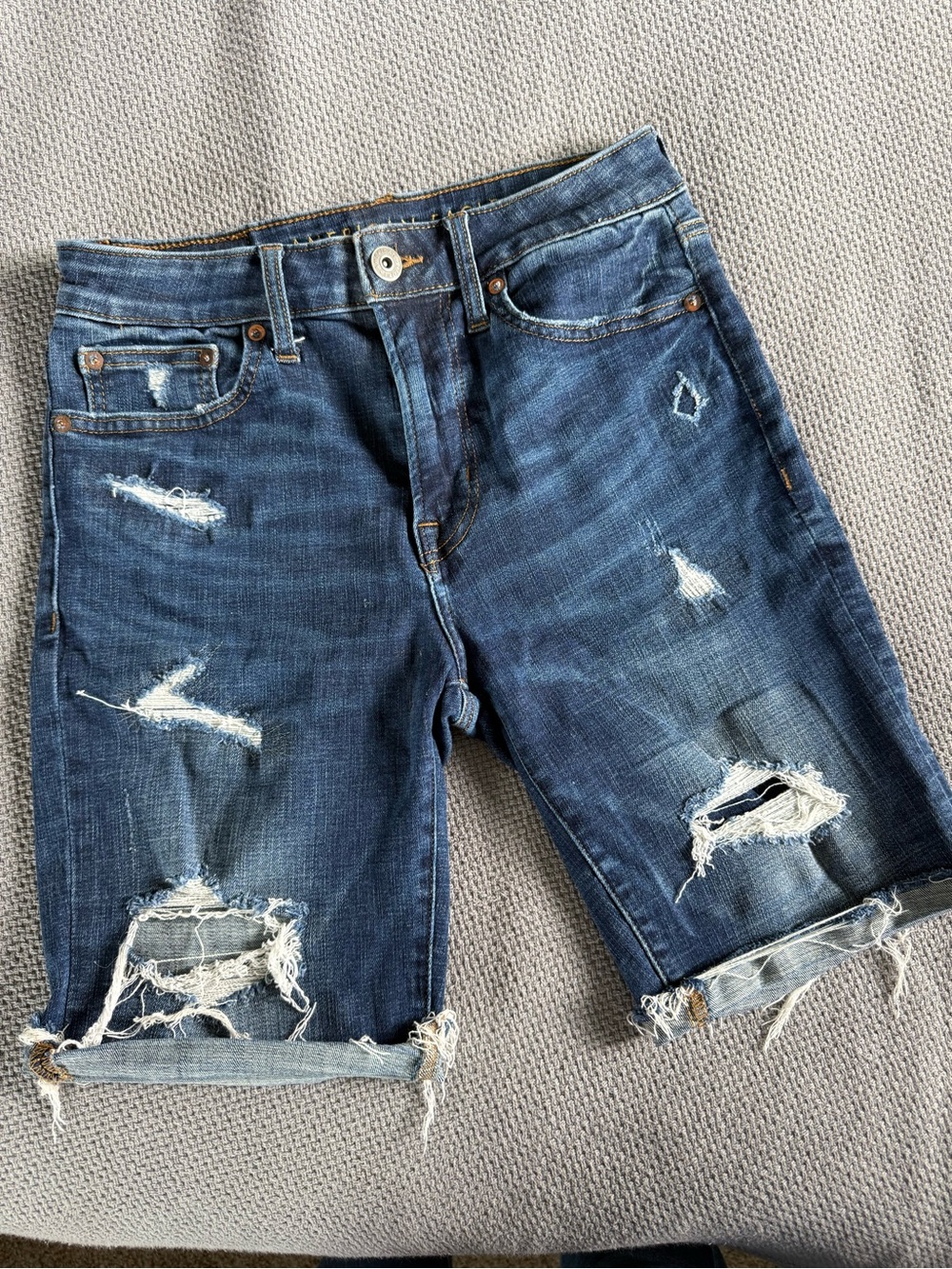 American Eagle Bermuda Shorts